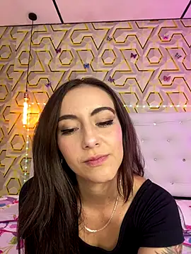 Snapshot of MelanyyJhonson15 chatting on November 30, 2025, 11:38 pm MelanyyJhonson15 online show from November 30, 2025, 11:38 pm