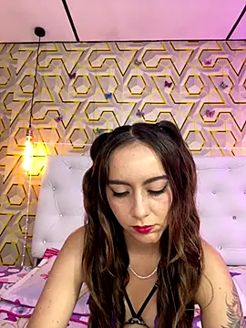 Snapshot of MelanyyJhonson15 chatting on November 27, 2025, 12:00 am MelanyyJhonson15 online show from November 27, 2025, 12:00 am