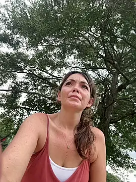 Snapshot of miatate chatting on June 14, 2026, 7:04 pm miatate online show from June 14, 2026, 7:04 pm