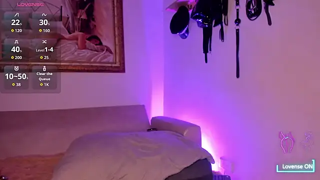 VeronicaSmith OS online show from March 17, 2026, 8:01 pm