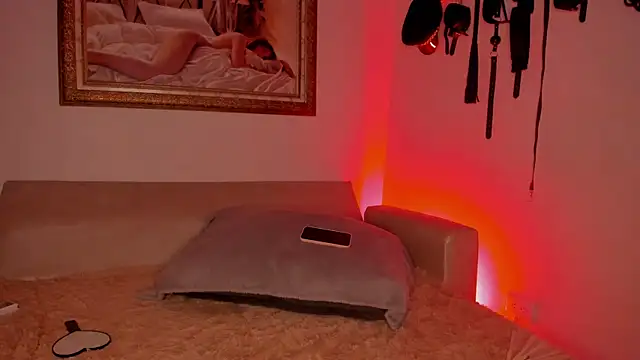 Snapshot of VeronicaSmith_OS chatting on March 3, 2026, 7:43 pm VeronicaSmith OS online show from March 3, 2026, 7:43 pm