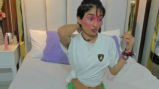 pixxxy skinny online show from November 18, 2025, 12:30 pm