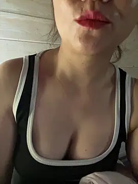 Diana-sexyy online show from April 8, 2026, 7:54 am