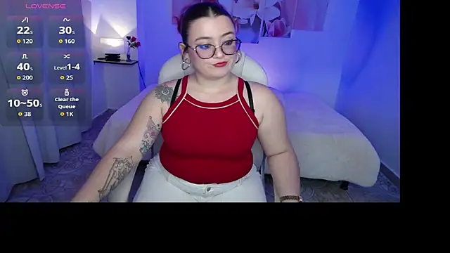 selene rouse  online show from February 7, 2026, 10:51 pm