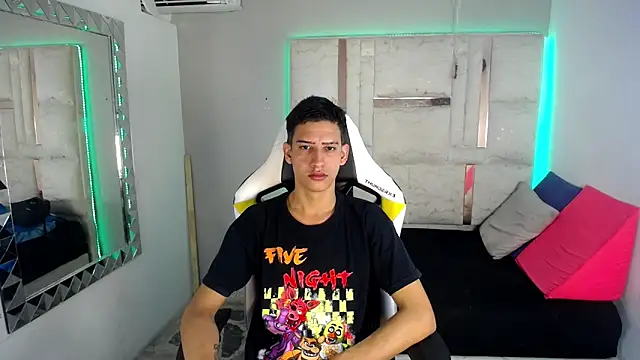 HARD GROUPP  online show from November 28, 2025, 3:39 am