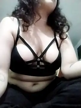 chibi love online show from January 10, 2026, 3:24 am