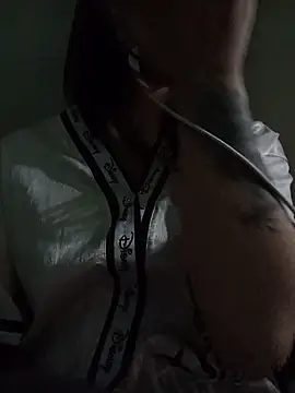 Lynk2x online show from December 4, 2025, 2:21 am