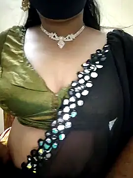 Snapshot of mahalaxmi_teluguammai chatting on November 19, 2025, 5:13 pm mahalaxmi teluguammai online show from November 19, 2025, 5:13 pm