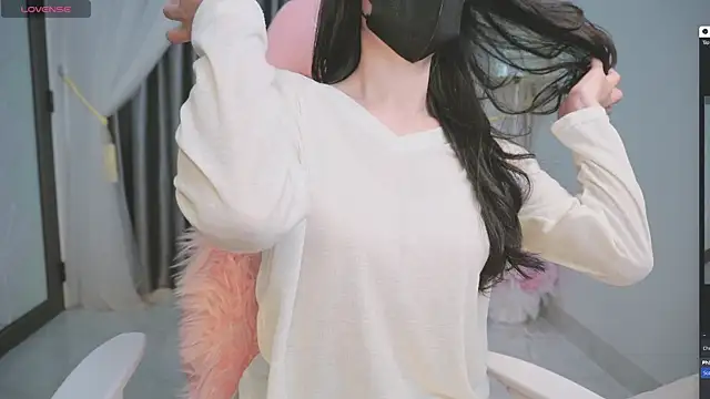 Luli-26 online show from December 3, 2025, 7:41 am