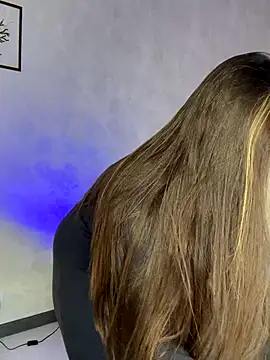 Snapshot of Melody_sol chatting on January 6, 2026, 3:21 am Melody sol online show from January 6, 2026, 3:21 am