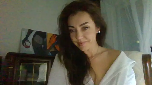 Fellaris online show from November 23, 2025, 4:39 pm