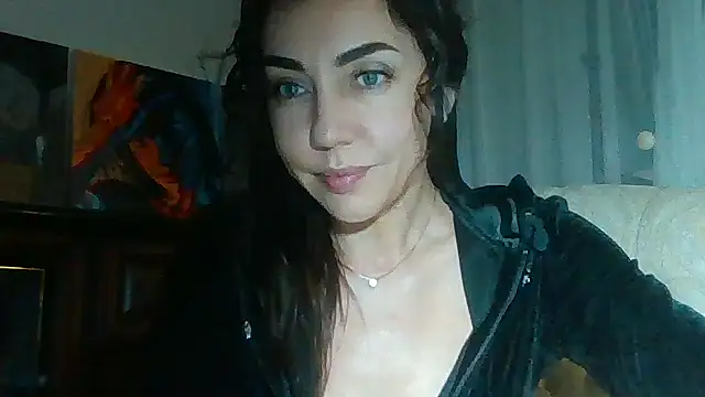 Fellaris online show from November 29, 2025, 3:23 pm