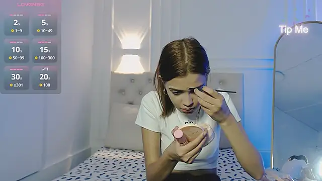 nicolvibes 212 online show from November 24, 2025, 8:20 pm