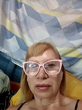 SexyMilf1211 online show from March 10, 2026, 10:41 am