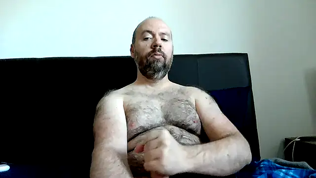 Snapshot of sbeast69 chatting on November 23, 2025, 4:17 pm sbeast69 online show from November 23, 2025, 4:17 pm