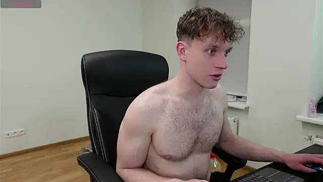 Snapshot of Charles_Dreams chatting on April 12, 2026, 8:34 pm Charles Dreams online show from April 12, 2026, 8:34 pm