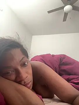 Snapshot of Drekacakez chatting on April 8, 2026, 1:34 pm Drekacakez online show from April 8, 2026, 1:34 pm