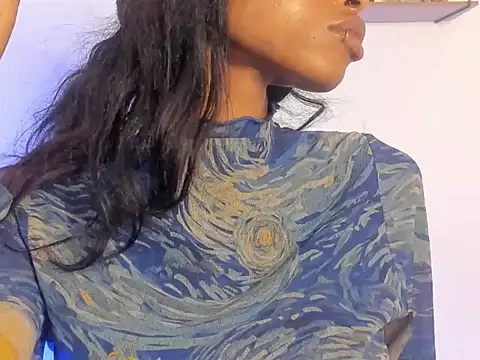 aprille15 online show from April 5, 2026, 9:43 pm