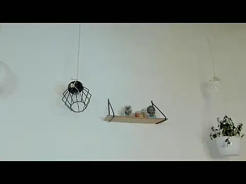 aprille15 online show from March 16, 2026, 5:37 pm