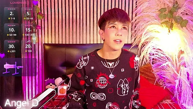 Angeldust19 online show from April 18, 2026, 4:15 am