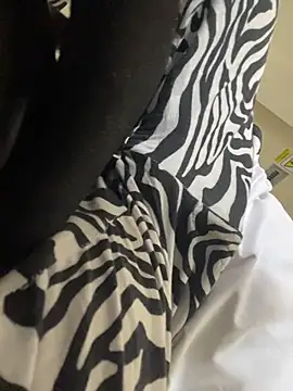 Snapshot of Hopemoretti chatting on February 19, 2026, 7:55 pm Hopemoretti online show from February 19, 2026, 7:55 pm