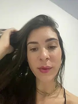 fer-nanda online show from April 16, 2026, 9:50 pm