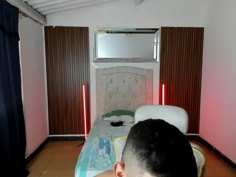 pablo prada online show from November 22, 2025, 8:40 pm