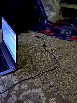 Snapshot of Aahana_Shanura chatting on February 24, 2026, 6:42 pm Aahana Shanura online show from February 24, 2026, 6:42 pm