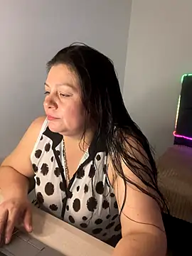 SAMANTHA EF online show from November 27, 2025, 4:40 pm