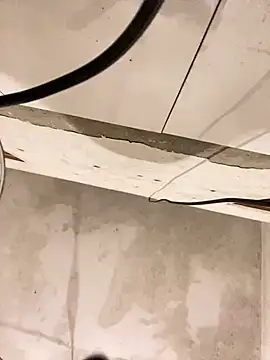 sara-xx online show from November 15, 2025, 2:15 am