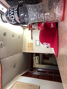 algila08 online show from April 2, 2026, 12:07 am