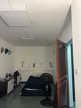 KevinSpenser online show from November 14, 2025, 8:56 pm