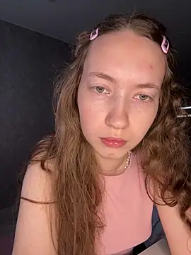 Holy Poly online show from February 5, 2026, 7:48 am