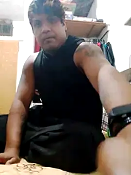 LogaBlade online show from April 8, 2026, 6:04 am