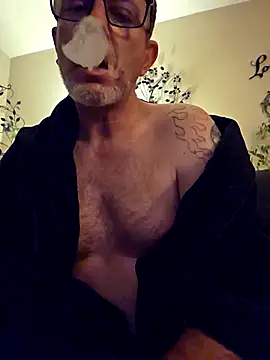 longsmooth4u online show from November 19, 2025, 8:47 am