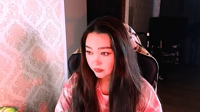 Emma Uilson online show from December 16, 2025, 3:00 am