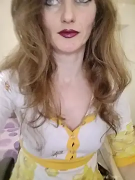 CrazyMaya39 online show from April 6, 2026, 4:46 am