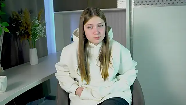 LesaFeldker online show from November 25, 2025, 3:07 am