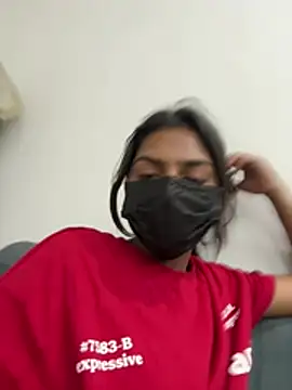 sexyayeshadesi online show from April 17, 2026, 6:22 pm