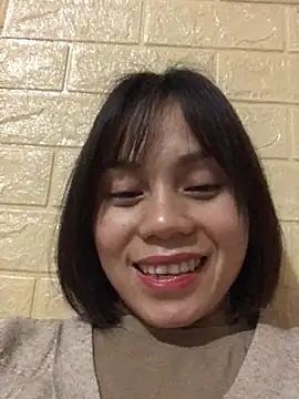 Trangbabylove online show from January 13, 2026, 6:23 pm