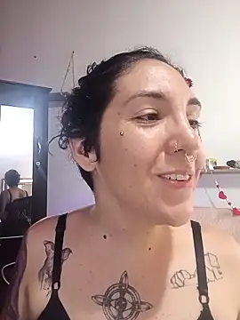 Melinerd online show from April 1, 2026, 6:05 pm