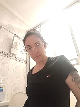 Melinerd online show from April 20, 2026, 6:09 pm