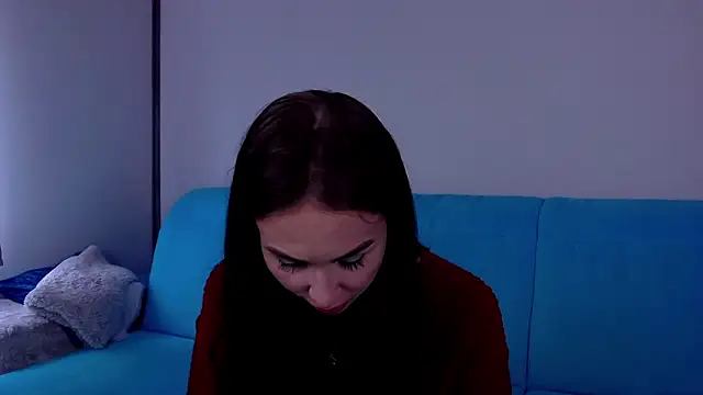 ArielEvans online show from June 5, 2026, 3:33 am