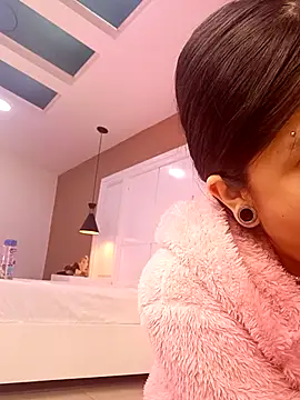 VelvetNovaa online show from November 23, 2025, 3:00 pm