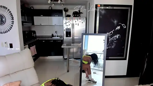 Snapshot of sofiasexhot chatting on February 9, 2025, 3:01 pm sofiasexhot online show from February 9, 2025, 3:01 pm