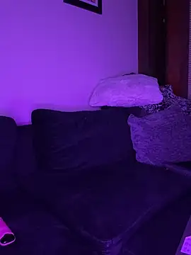 sofrancy online show from March 6, 2026, 12:05 am