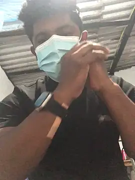 Snapshot of dreamframe chatting on February 14, 2026, 7:14 pm dreamframe online show from February 14, 2026, 7:14 pm