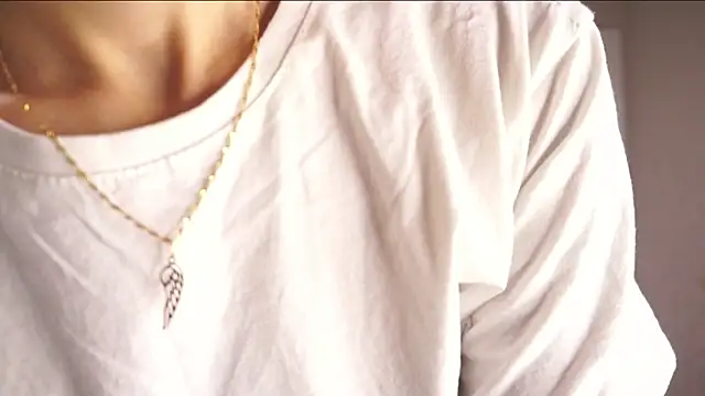 AnnabelleMaine online show from November 18, 2025, 5:22 am