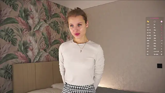 AnnabelleMaine online show from November 25, 2025, 5:30 am