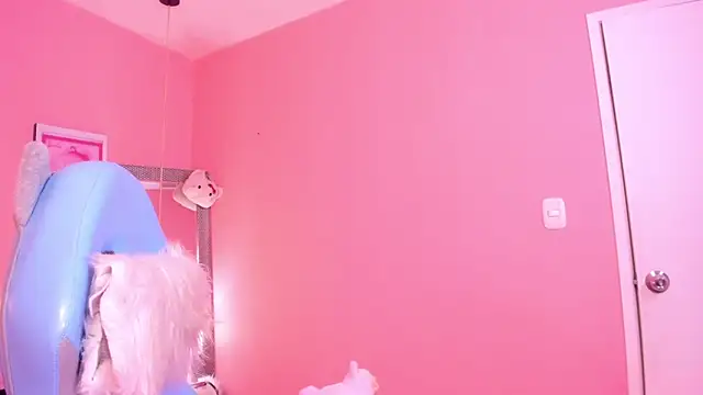 Milu carbajal x online show from March 21, 2026, 3:41 am